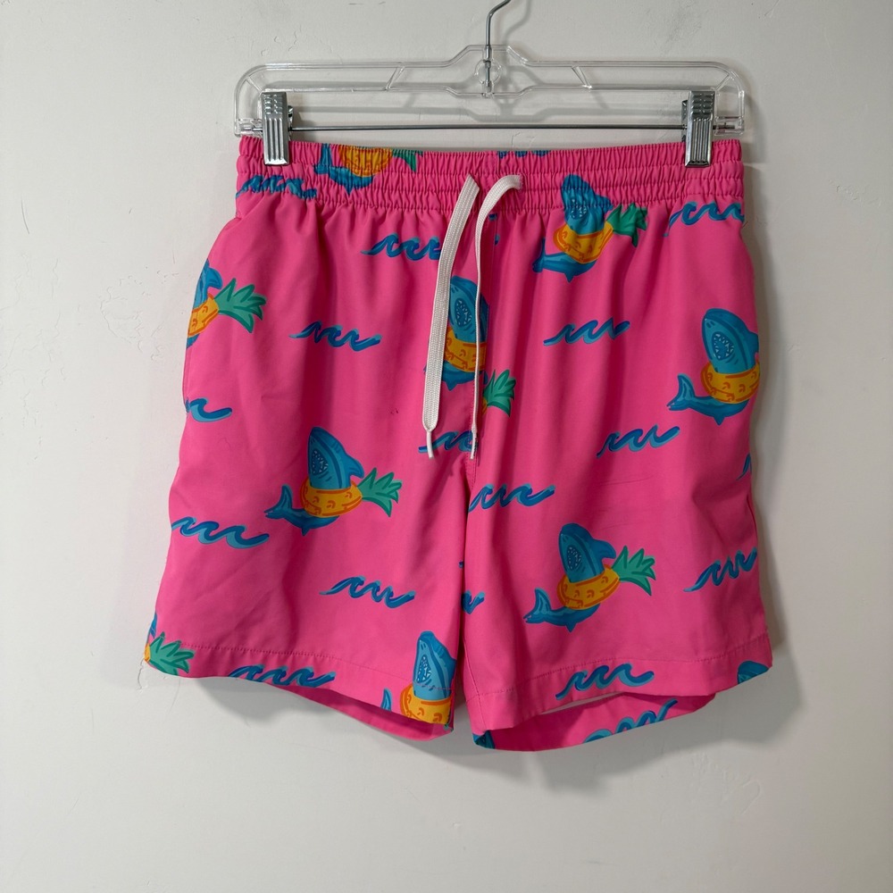 Chubbies Mens Swim Trunks Small Pink Good Shark Pineapple Floaters 5.5" Lined